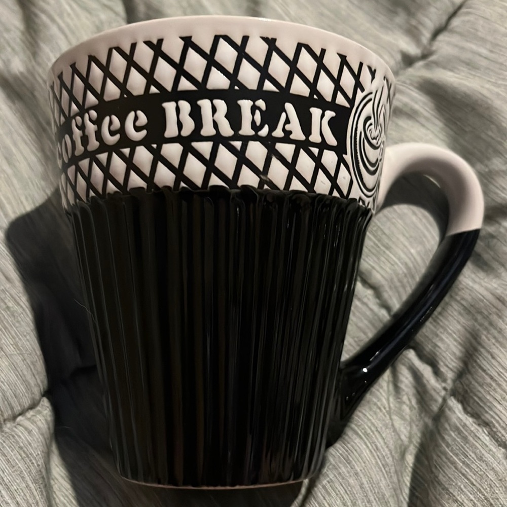 🐇 “Coffee Break” mug